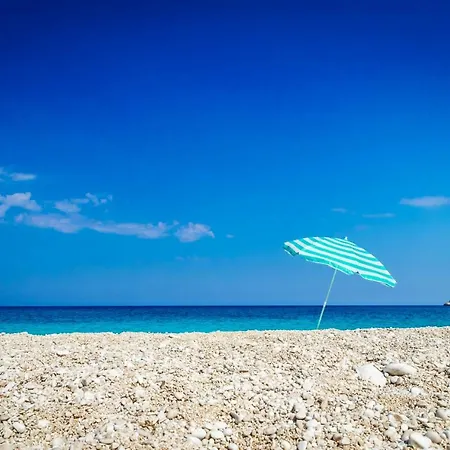 Dionysus * Argostoli (Kefalonia)